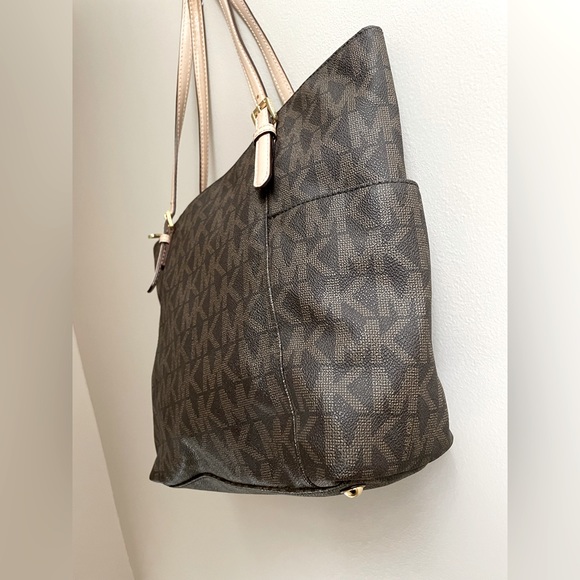 Michael Kors Tote - Picture 7 of 8